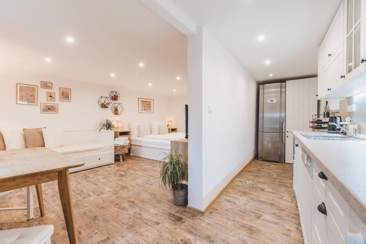 Konekt Apartment Чешки Крумлов Екстериор снимка